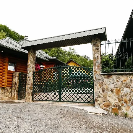 Gasthof Chudodievo In Chynadievo Mini-hotel
